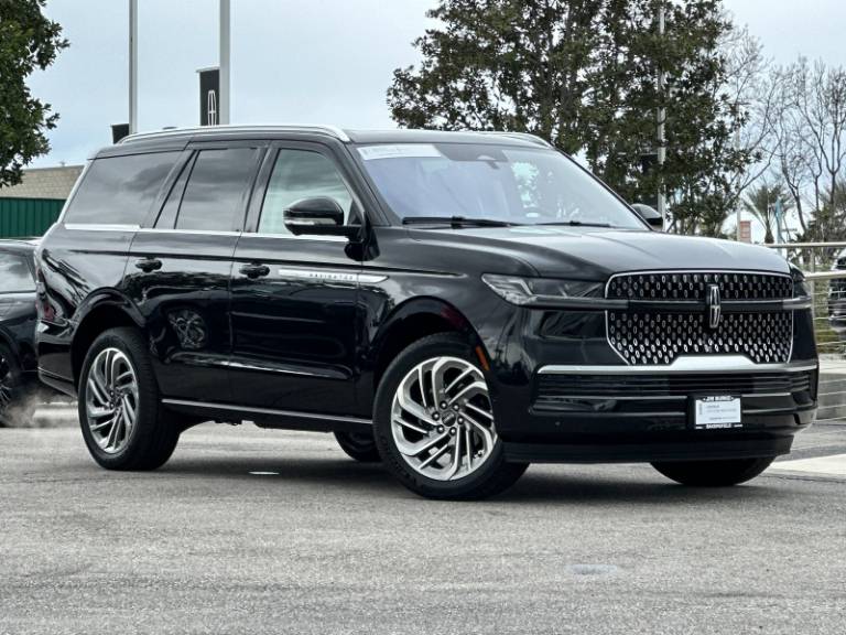 2025 Lincoln Navigator Reserve