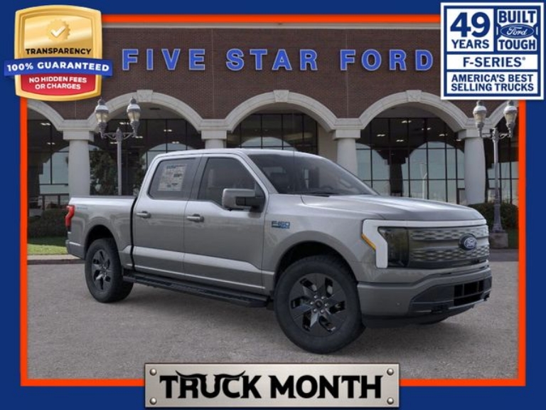 2025 Ford F-150 Lightning LARIAT