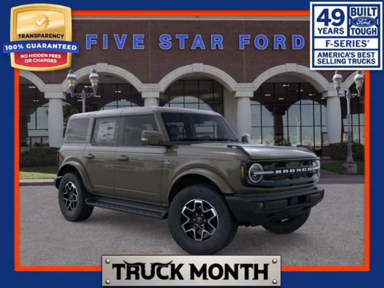 2025 Ford Bronco Outer Banks