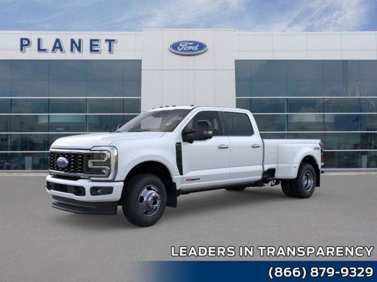 2026 Ford Super Duty F-350 DRW Platinum 4WD Crew Cab 8' Box
