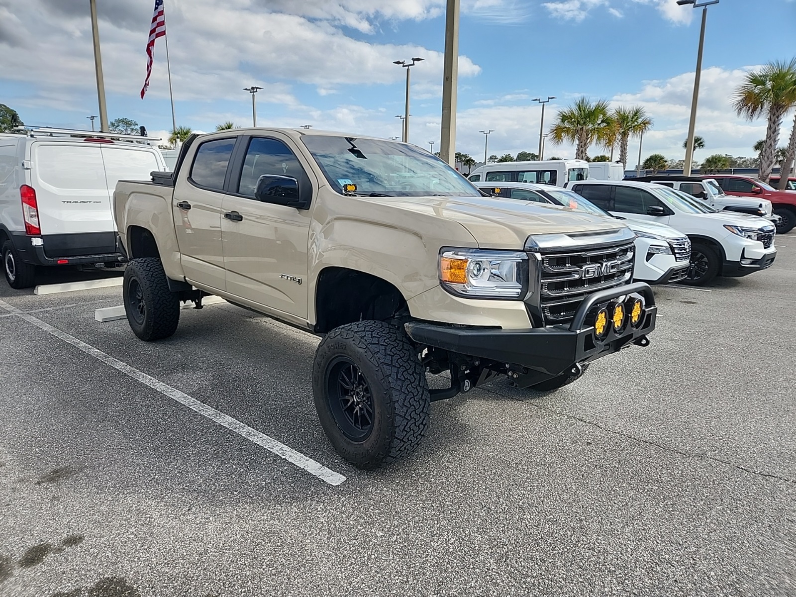 Used 2022 GMC Canyon AT4 w/Cloth
