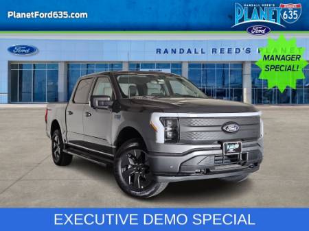 2025 Ford F-150 Lightning Flash