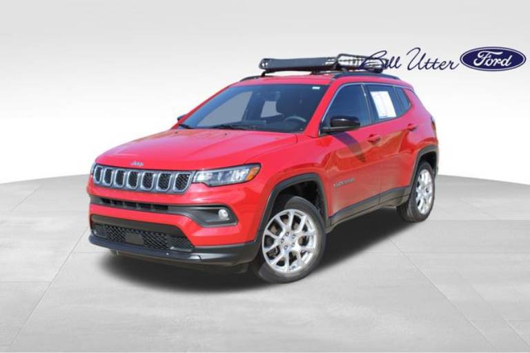 2023 Jeep Compass Latitude LUX
