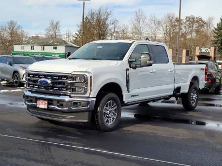 2026 Ford Super Duty F-350 SRW LARIAT