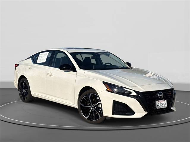 2023 Nissan Altima 2.5 SR