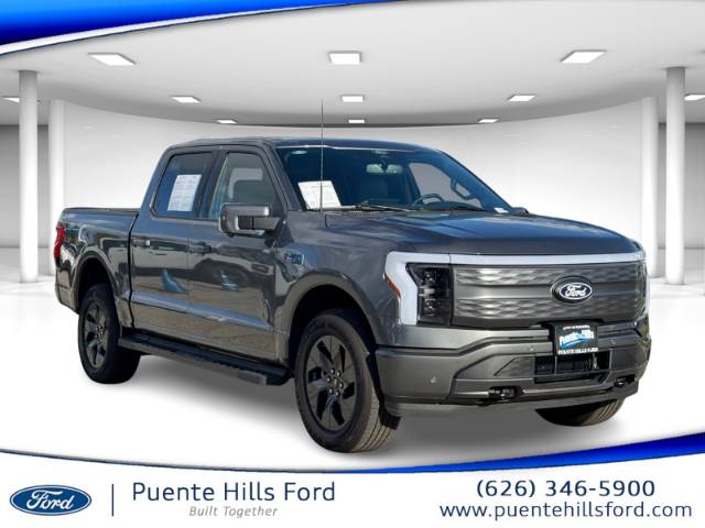 2025 Ford F-150 Lightning LARIAT
