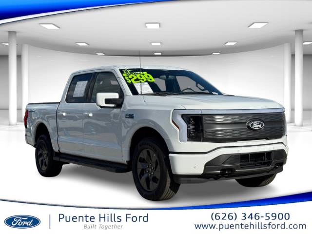 2025 Ford F-150 Lightning LARIAT