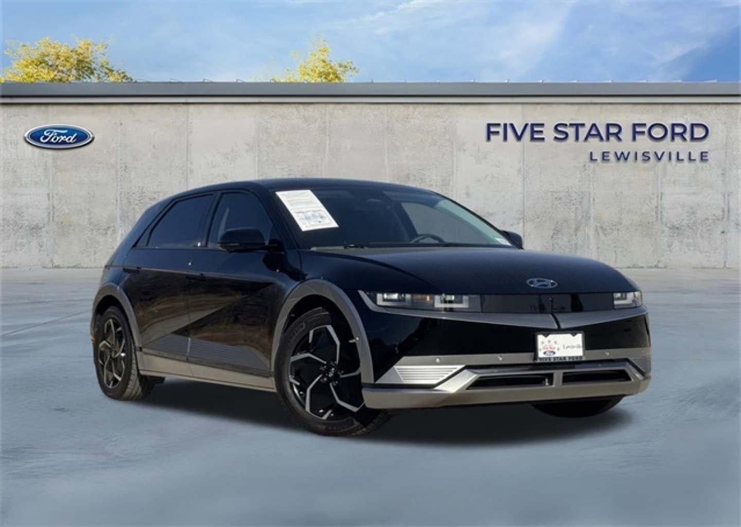 Used 2024 Hyundai IONIQ 5 Limited with VIN KM8KR4DE1RU280346 for sale in Lewisville, TX