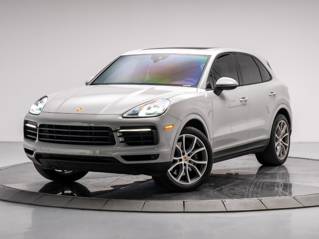 2023 Porsche Cayenne Platinum Edition