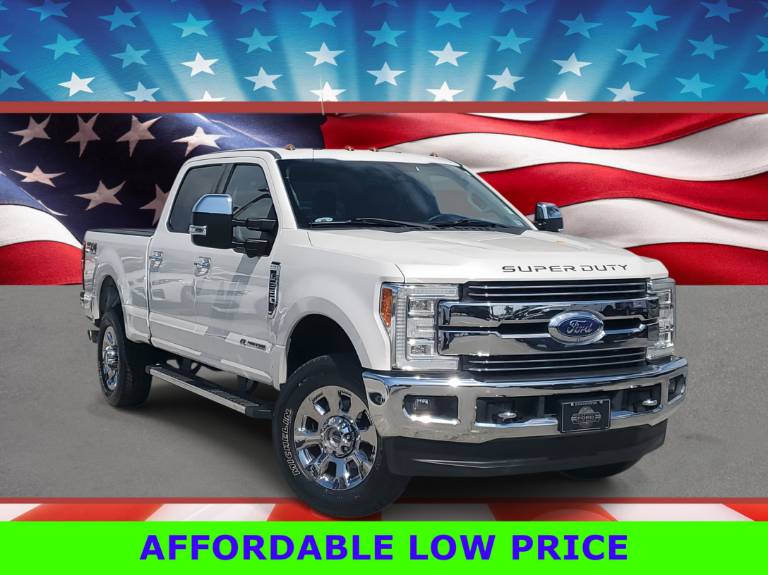 2017 Ford Super Duty F-350 SRW LARIAT