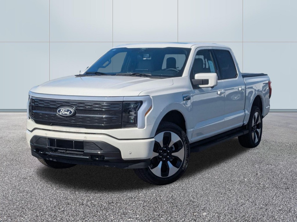 2025 Ford F-150 Lightning Platinum