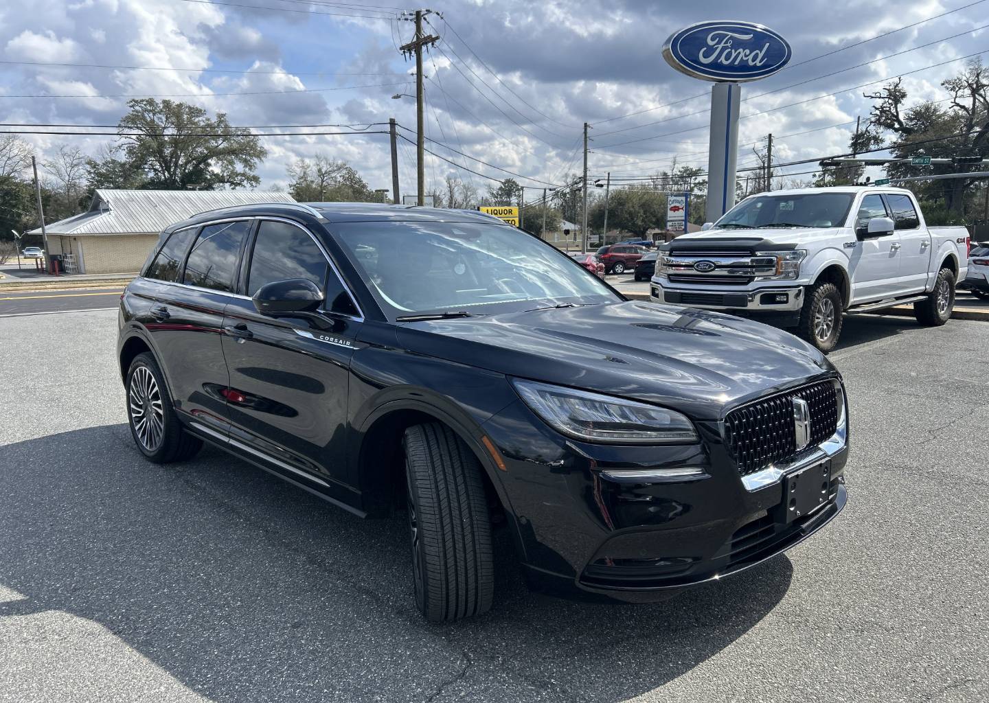 2022 Lincoln Corsair Base