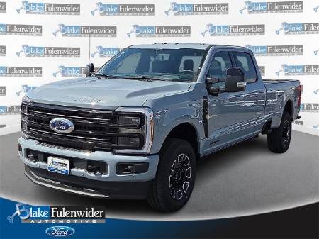 2026 Ford Super Duty F-350 SRW Platinum