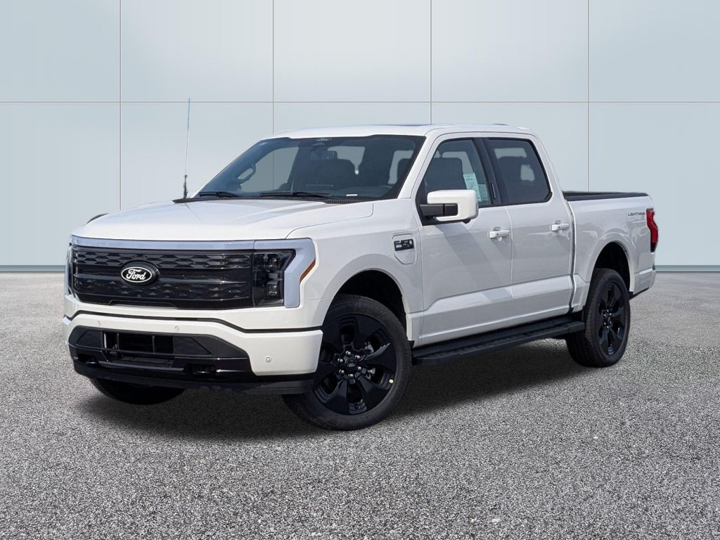 2025 Ford F-150 Lightning Platinum