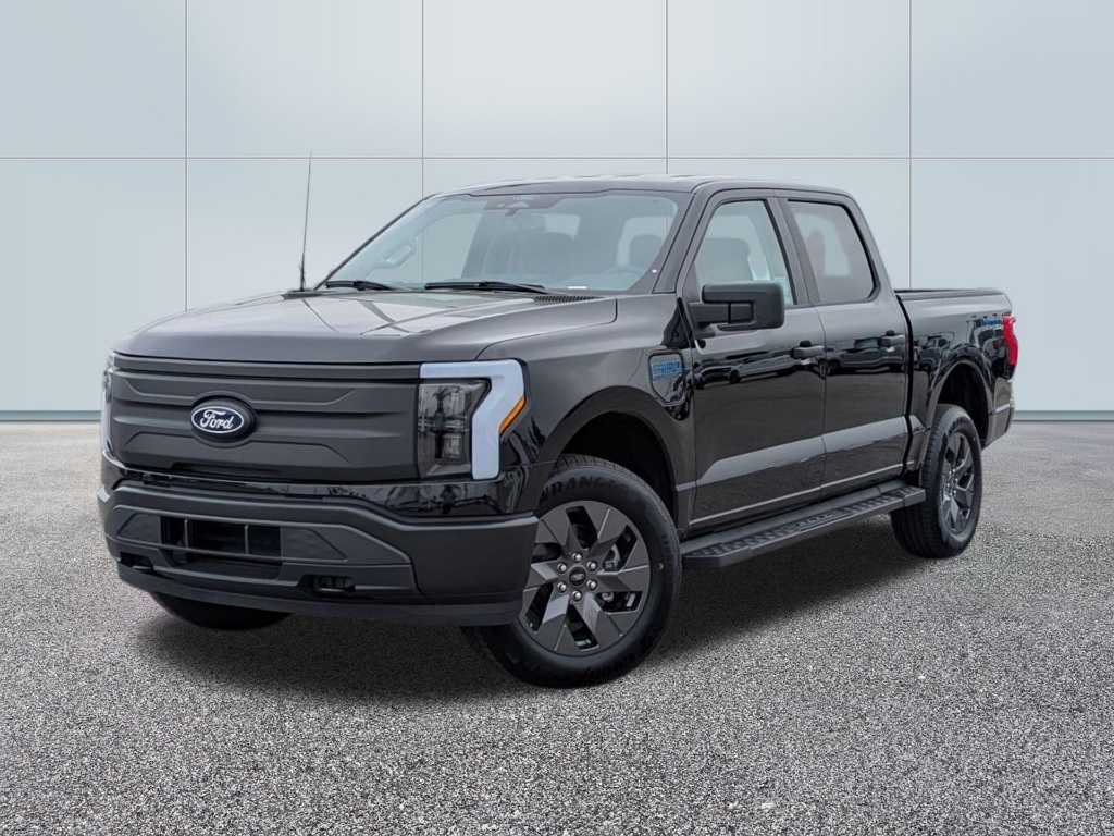 2024 Ford F-150 Lightning PRO