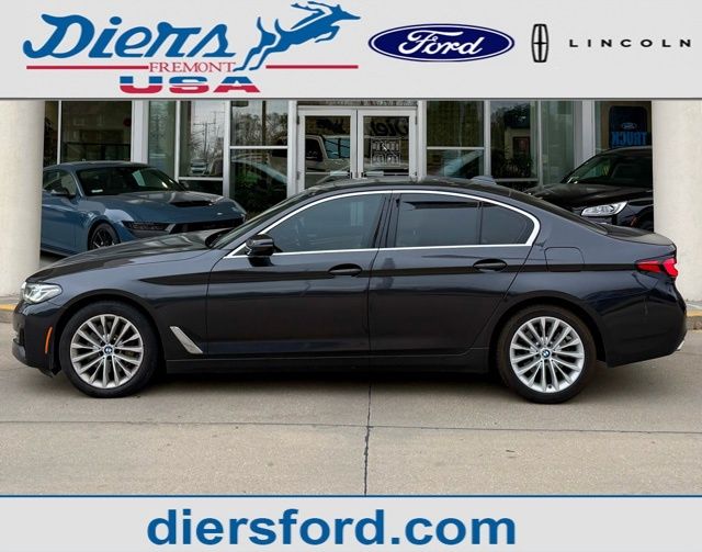 2021 BMW 5 Series 530i