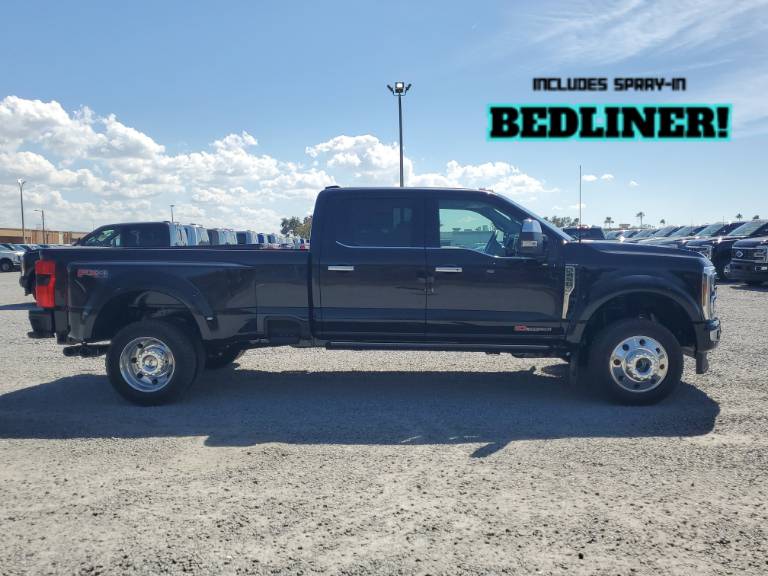 2026 Ford Super Duty F-450 DRW Platinum