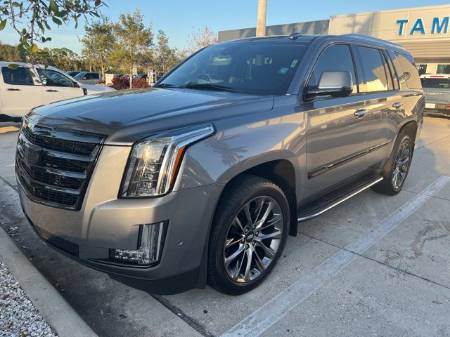 2020 Cadillac Escalade Luxury