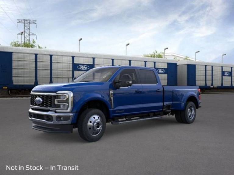 2026 Ford Super Duty F-450 DRW LARIAT