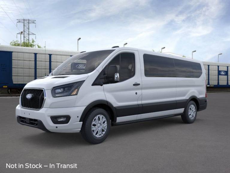 2026 Ford Transit Passenger Wagon XLT