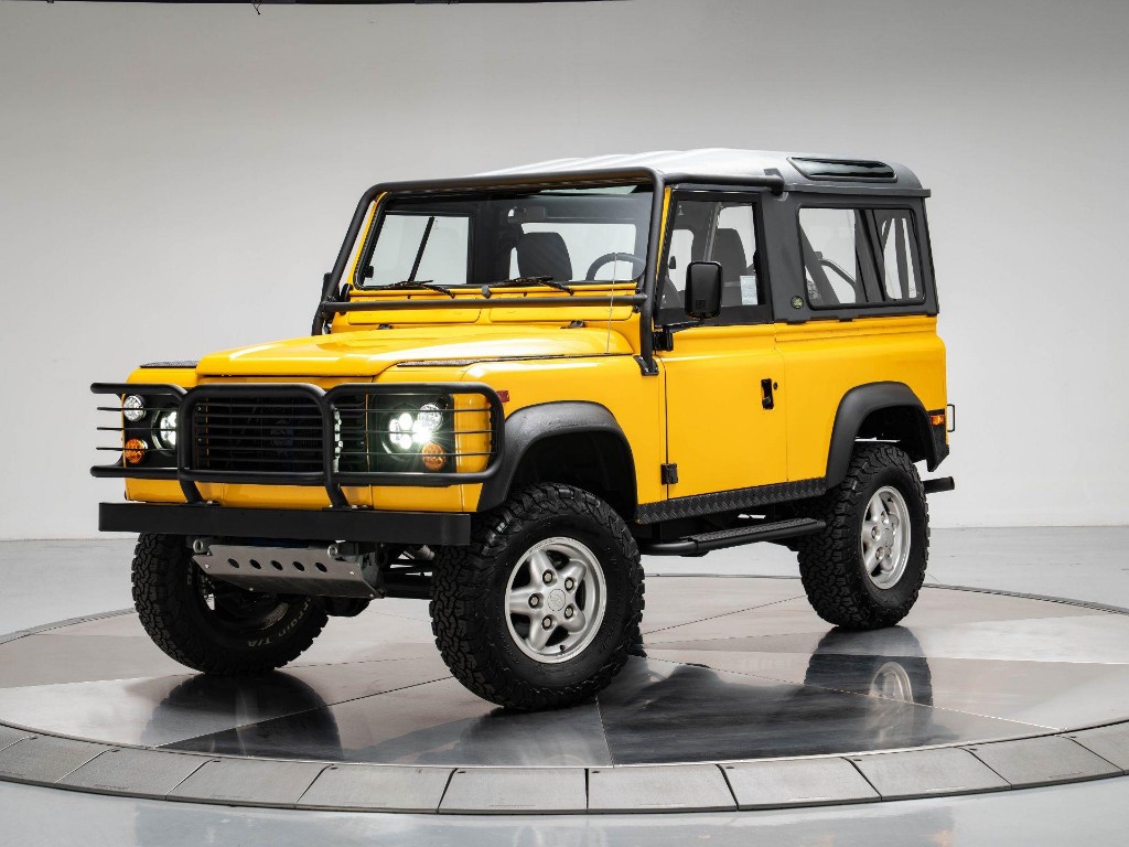 1995 Land Rover Defender 90 NAS Soft TOP