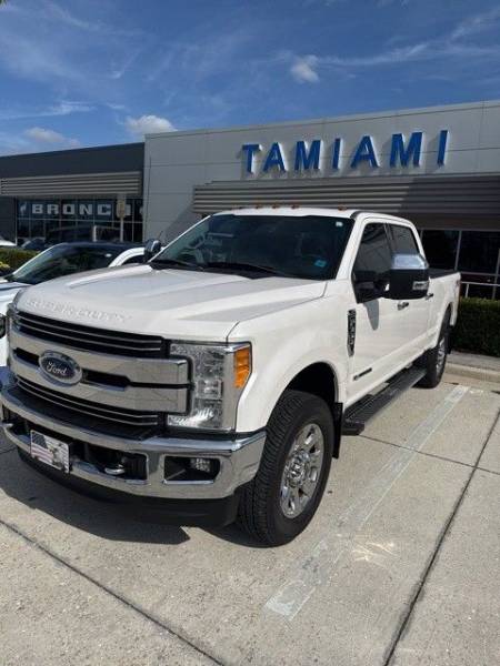 2017 Ford F-350SD LARIAT