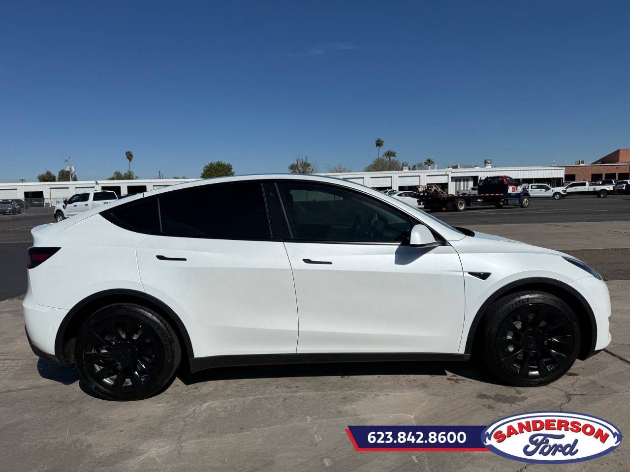 Used 2022 Tesla Model Y Long Range with VIN 7SAYGDEE8NA011279 for sale in Glendale, AZ
