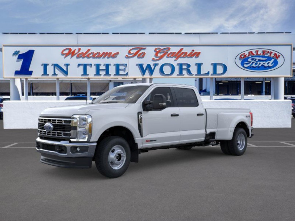 2026 Ford F-350 SD XLT