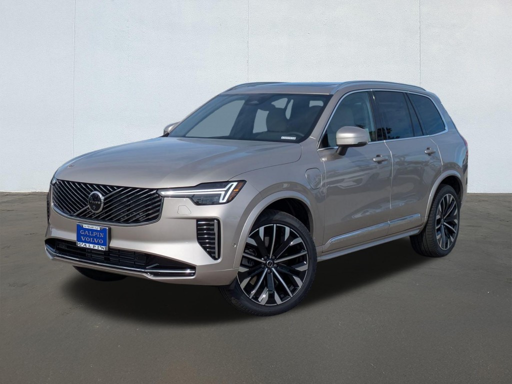2026 Volvo XC90 Recharge Plug-In Hybrid T8 Plus Bright