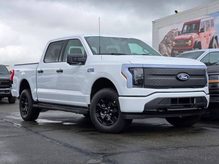 2025 Ford F-150 Lightning XLT