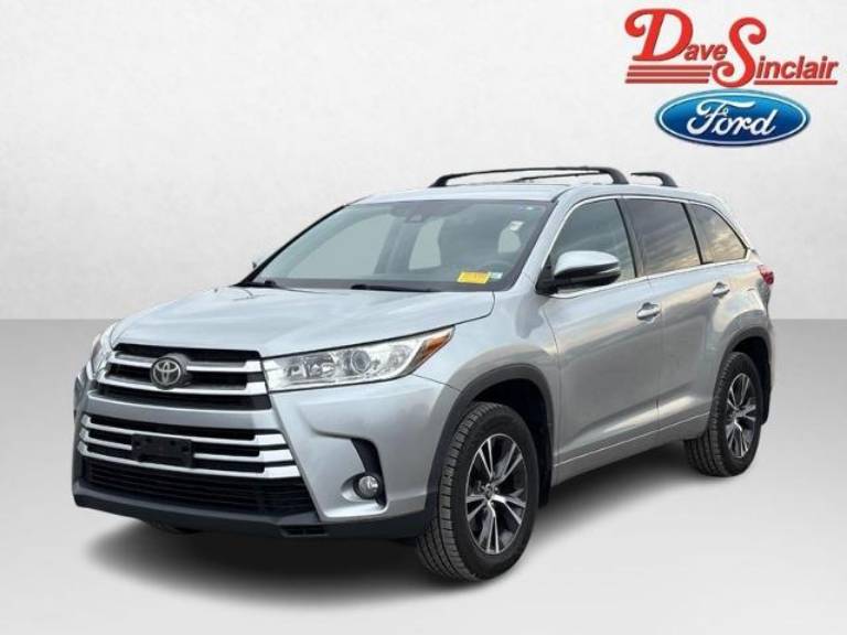 2017 Toyota Highlander LE