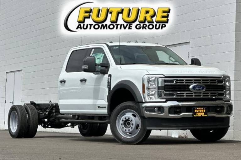 2025 Ford F-550SD XL