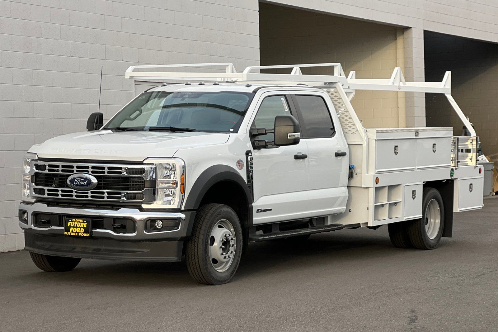 2024 Ford F-550 Super Duty Chassis Cab XL - Photo 7