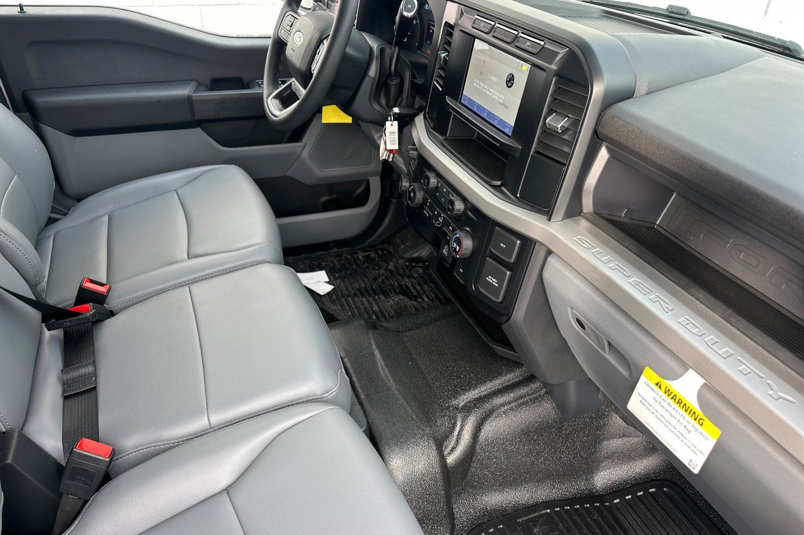 2024 Ford F-550 Super Duty Chassis Cab XL - Photo 14