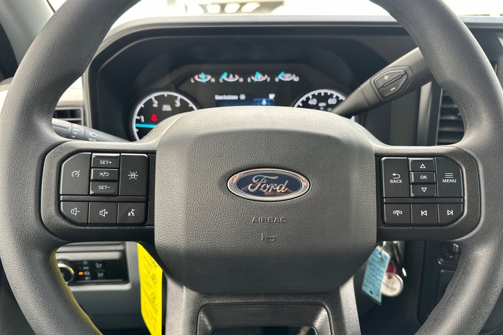 2024 Ford F-550 Super Duty Chassis Cab XL - Photo 20