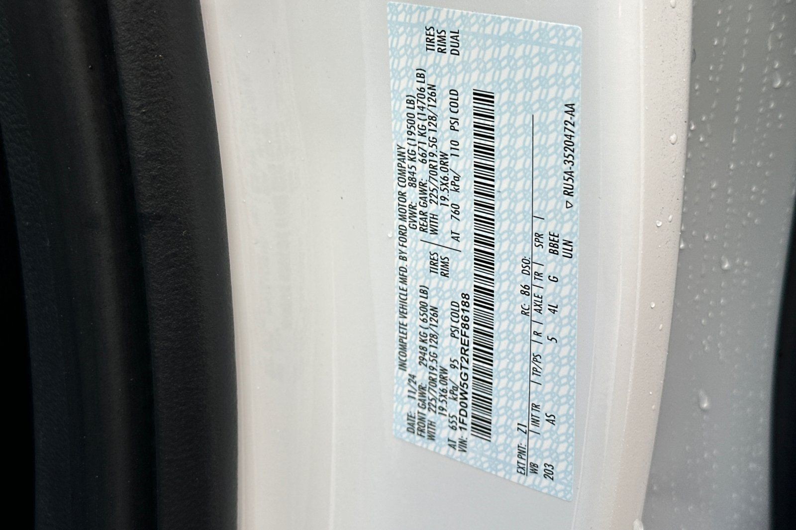 2024 Ford F-550 Super Duty Chassis Cab XL - Photo 27