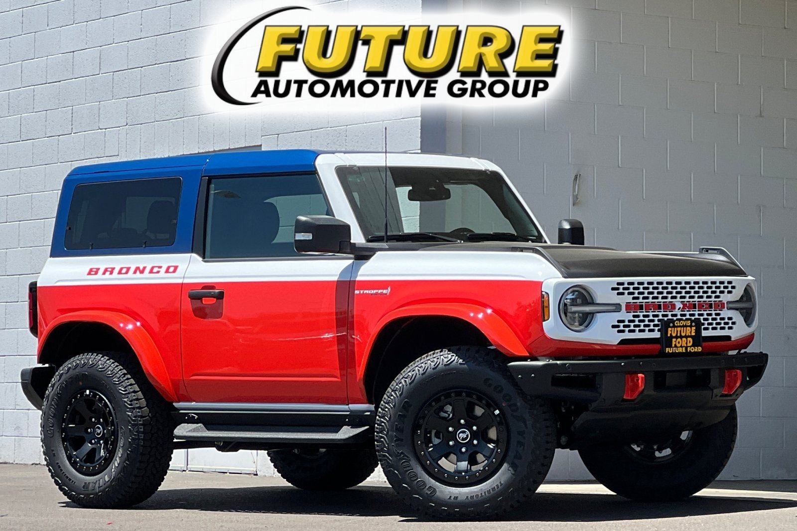 2025 Ford Bronco Stroppe 4x4's photo
