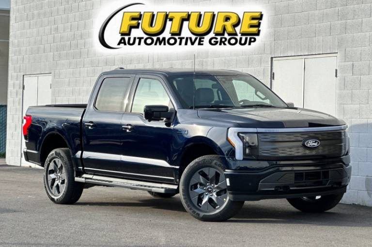 2025 Ford F-150 Lightning LARIAT