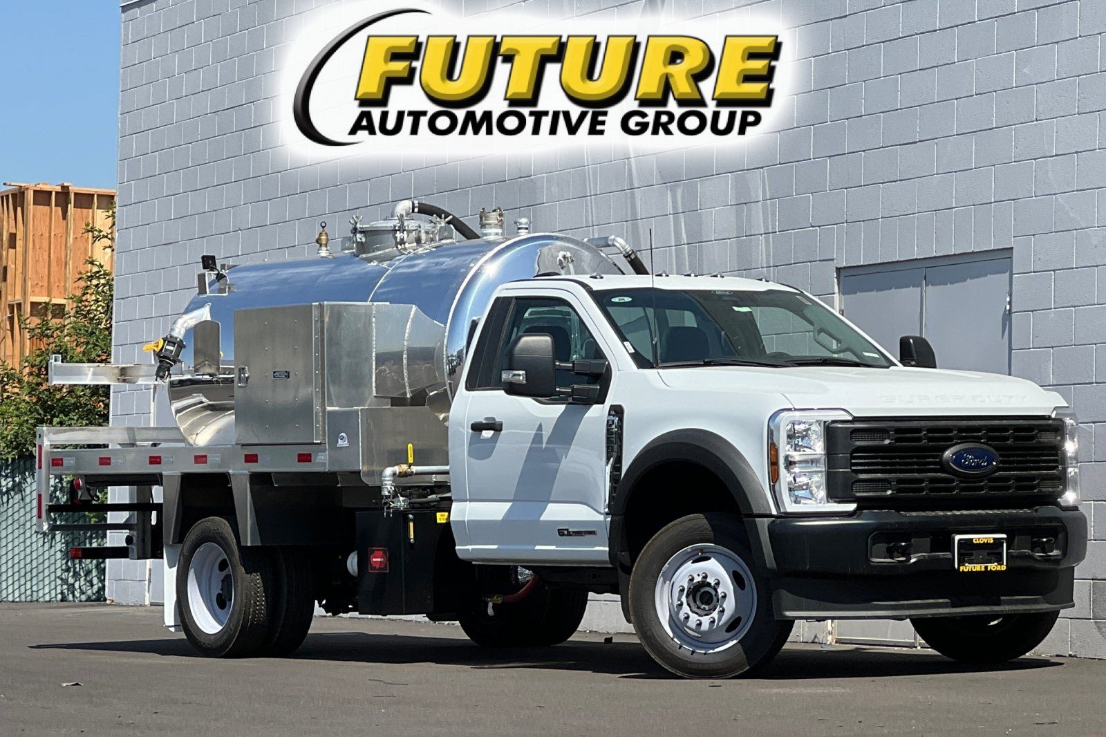 2024 Ford F-550SD XL