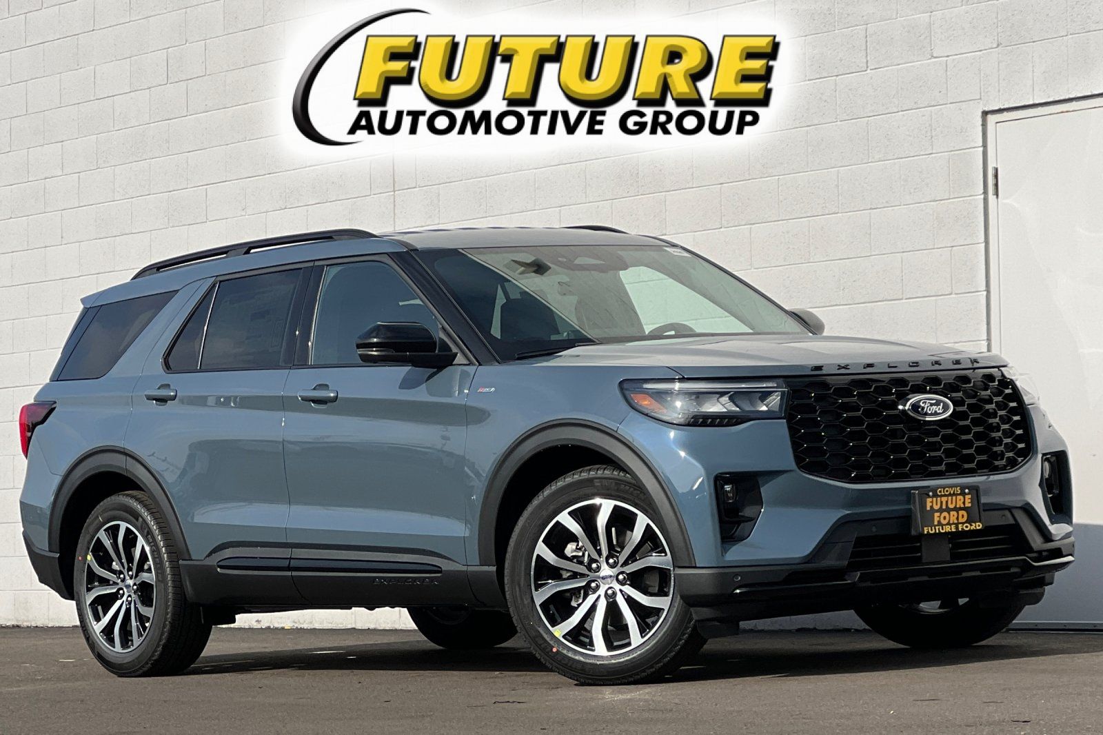 New 2026 Ford Explorer ST-Line