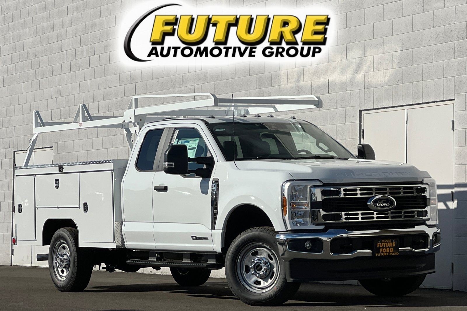 2026 Ford F-350 XL 4x4 SuperCab 168-In SRW's photo