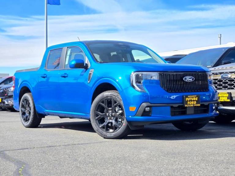 2026 Ford Maverick Lobo Standard