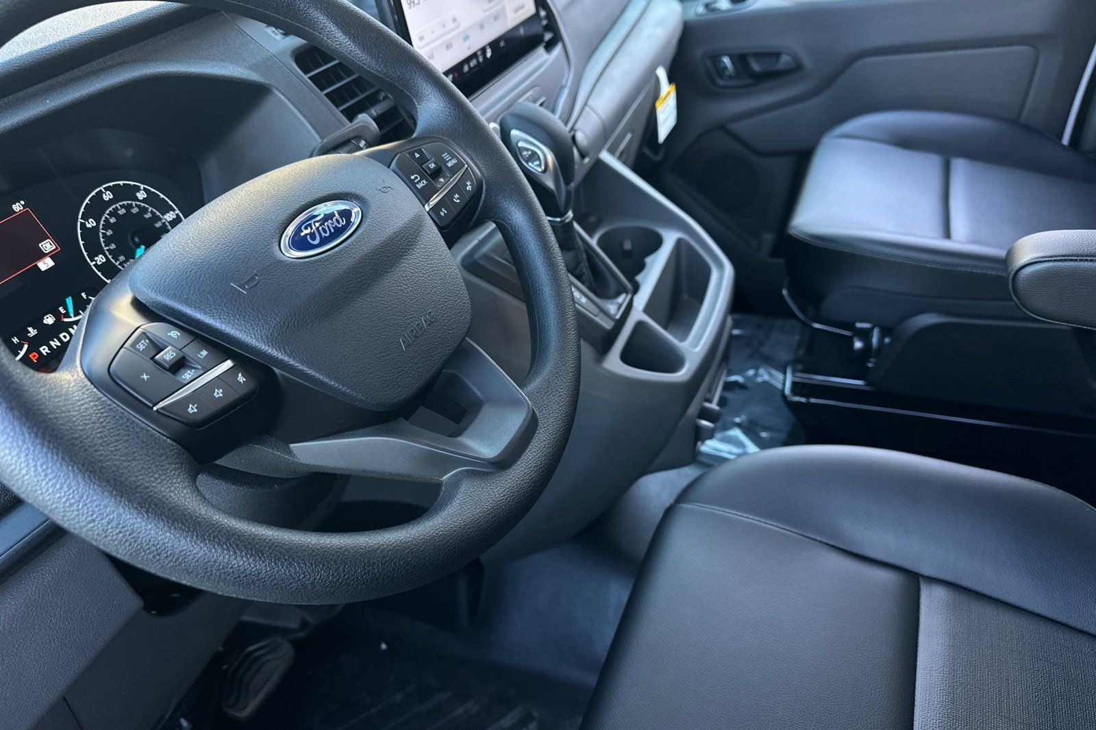 2025 Ford Transit Van Base - Photo 9