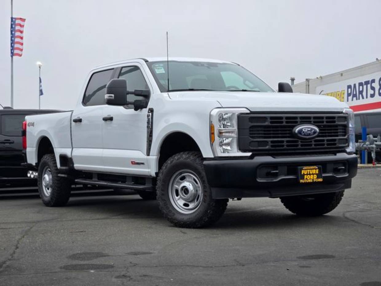 2026 Ford F-350 XL 4x4 Crew Cab 6-3/4' Box SRW's photo