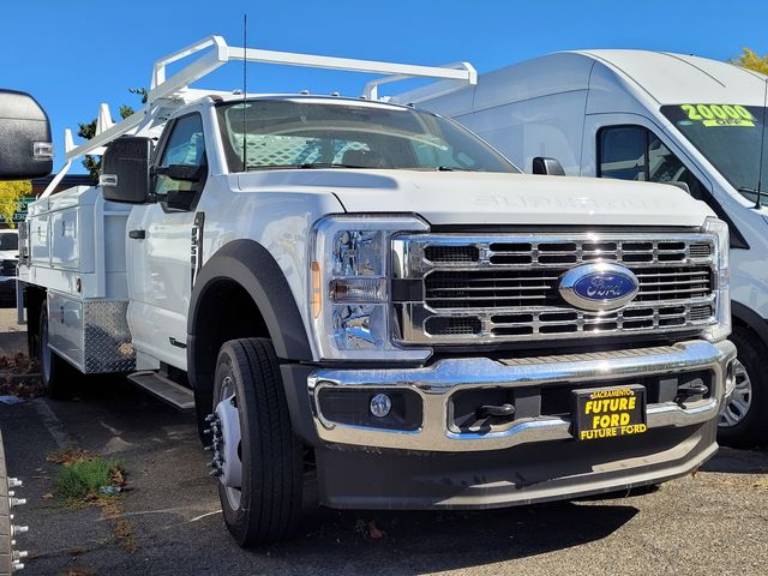 2024 Ford F-550SD XL