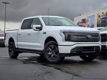 2025 Ford F-150 Lightning LARIAT