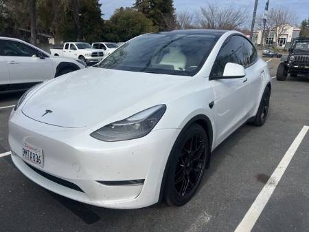 2024 Tesla Model Y Performance