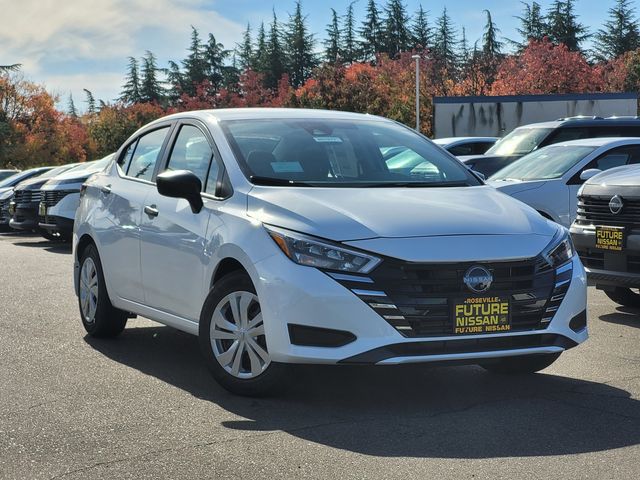 New 2025 Nissan Versa 1.6 S