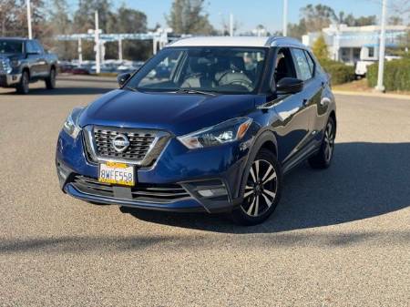 2020 Nissan Kicks SR