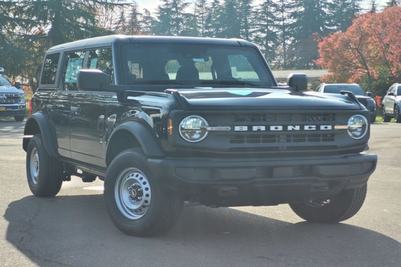2025 Ford Bronco Base 4x4's photo